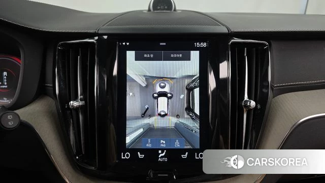 Volvo XC60 second Generation 2018 Белый из Кореи, фото 6