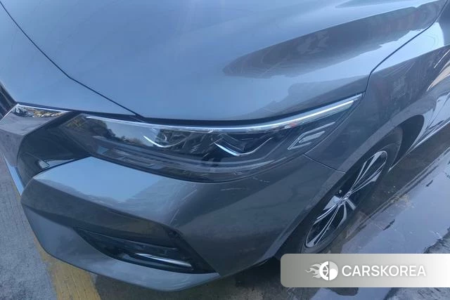 Nissan Xuan Yi 2022 Темно-серый из Китая, фото 6