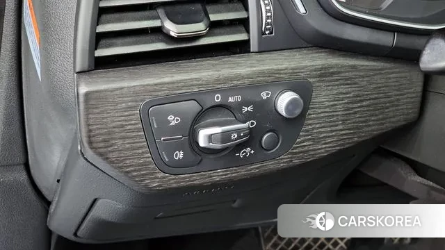 Audi A4 (B9) 2019 Белый из Кореи, фото 6