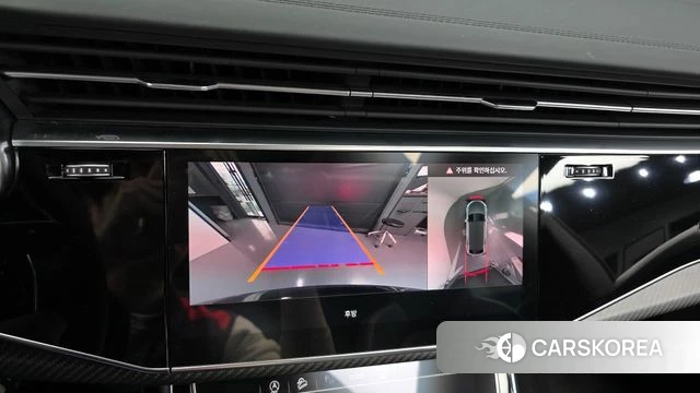 Audi RSQ8 (4M) 2023 Черный из Кореи, фото 6