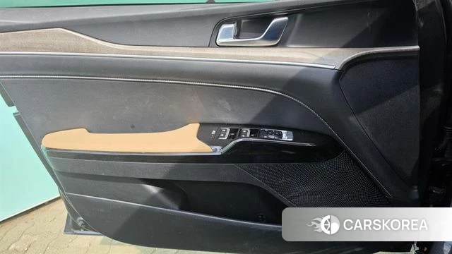 Kia K5 3rd generation 2023 Белый из Кореи, фото 6