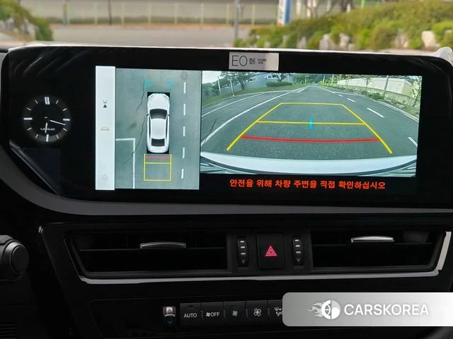 Lexus ES300h 7th generation 2025 Белый из Кореи, фото 6