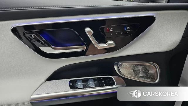 Mercedes-Benz GLC-Class X254 2024 Белый из Кореи, фото 6
