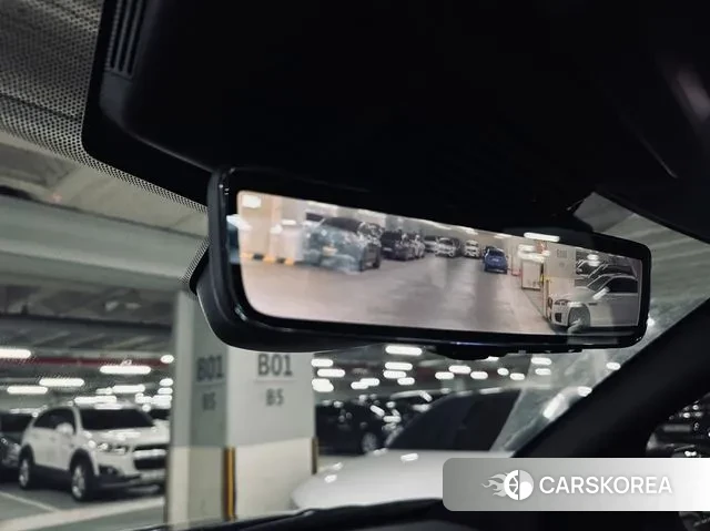 Land Rover Discovery Sports 2nd Generation 2025 Белый из Кореи, фото 6