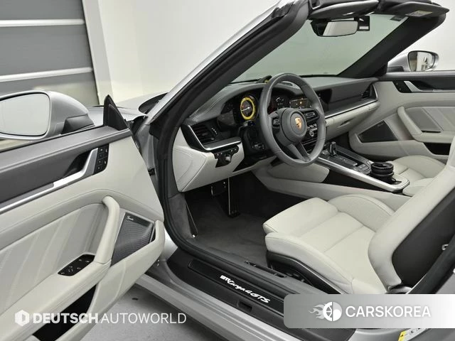 Porsche 911(992) 2024 Серебристо-серый из Кореи, фото 6