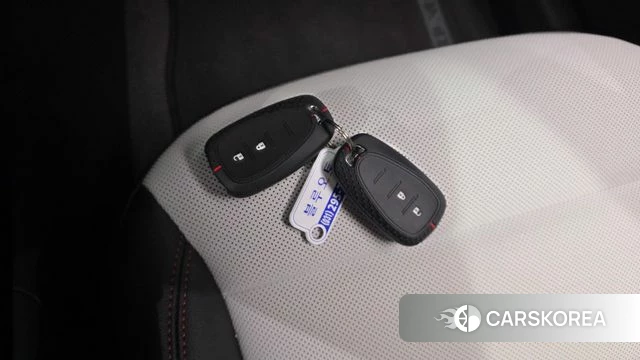 Chevrolet (GM Daewoo) Trax Crossover 2024 Черный из Кореи, фото 6