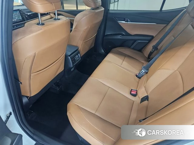 Toyota Camry (XV80) 2024 Белый из Кореи, фото 6