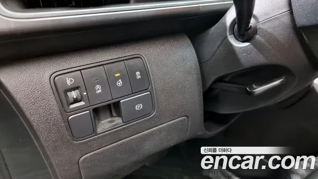 Hyundai Staria 2021 Серебряный из Кореи, фото 6