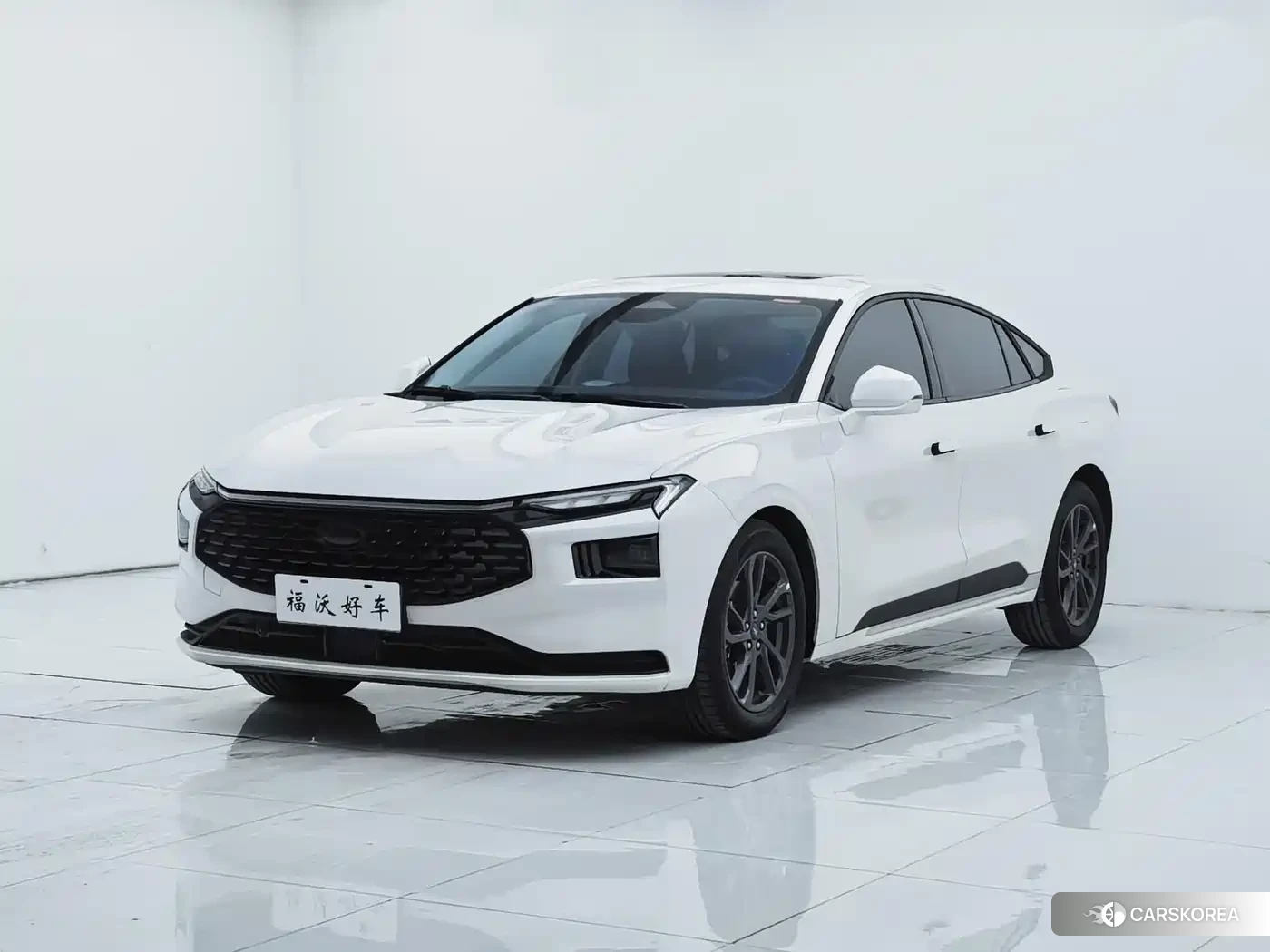 Ford Mondeo 2025 Белый из Китая, фото 6