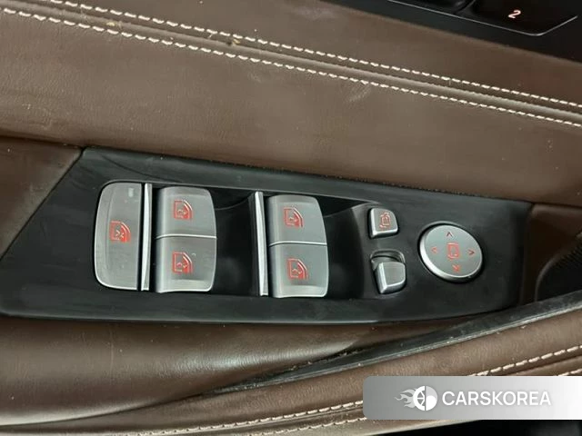 BMW 5 Series (G30) 2020 Белый из Кореи, фото 6