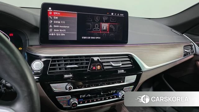 BMW 5 Series (G30) 2020 Белый из Кореи, фото 6