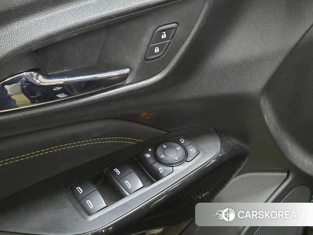 Chevrolet (GM Daewoo) Trax Crossover 2023 Черный из Кореи, фото 6