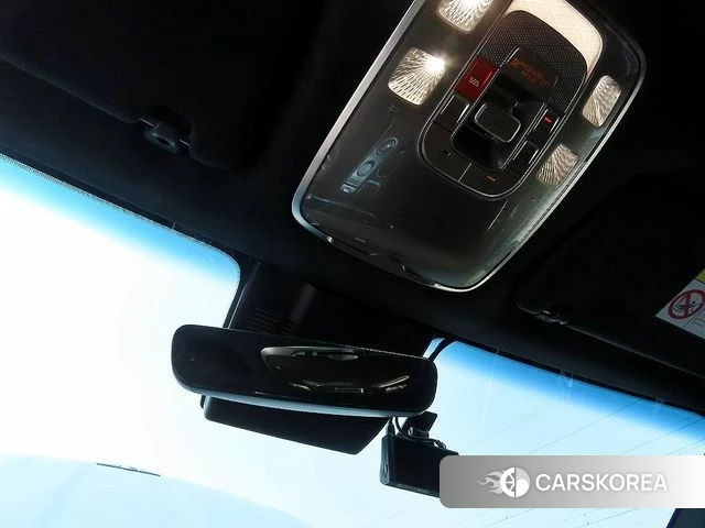 Genesis GV70 2023 Белый из Кореи, фото 6