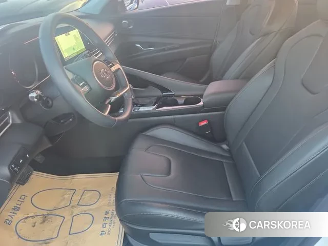 Hyundai Avante (CN7) 2023 Белый из Кореи, фото 6