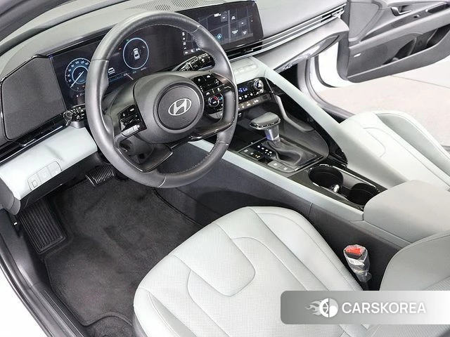 Hyundai The New Avante Hybrid (CN7) 2024 Белый из Кореи, фото 6