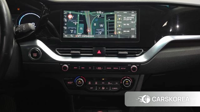 Kia Niro Plus 2022 Белый из Кореи, фото 6
