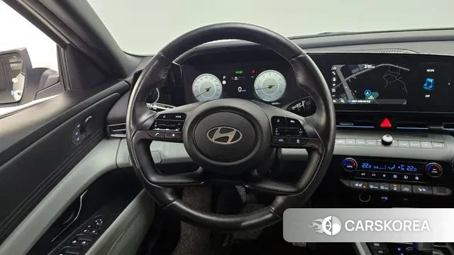 Hyundai The New Avante (CN7) 2023 Белый из Кореи, фото 6