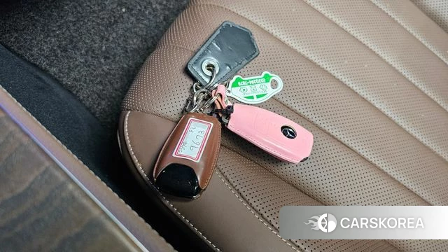 Mercedes-Benz E-Class W213 2022 Синий из Кореи, фото 6