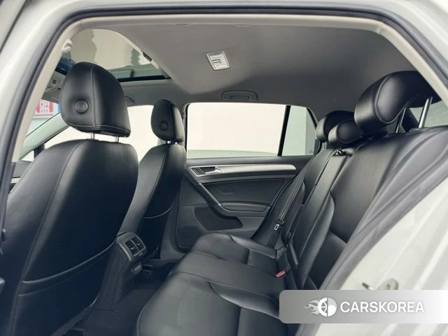Volkswagen Golf 2020 Белый из Китая, фото 6