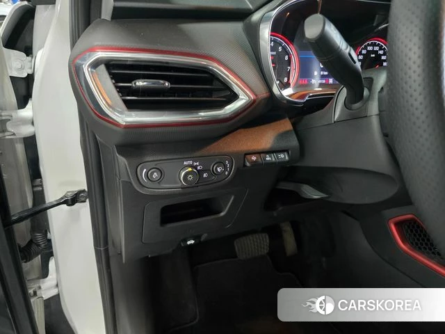 Chevrolet (GM Daewoo) Trailblazer 2022 Белый из Кореи, фото 6