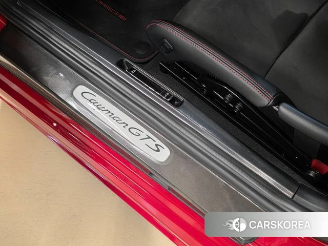 Porsche 718 Cayman 2021 Красный из Кореи, фото 6