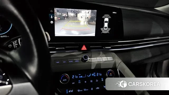 Hyundai Avante Hybrid (CN7) 2021 Серебристо-серый из Кореи, фото 6