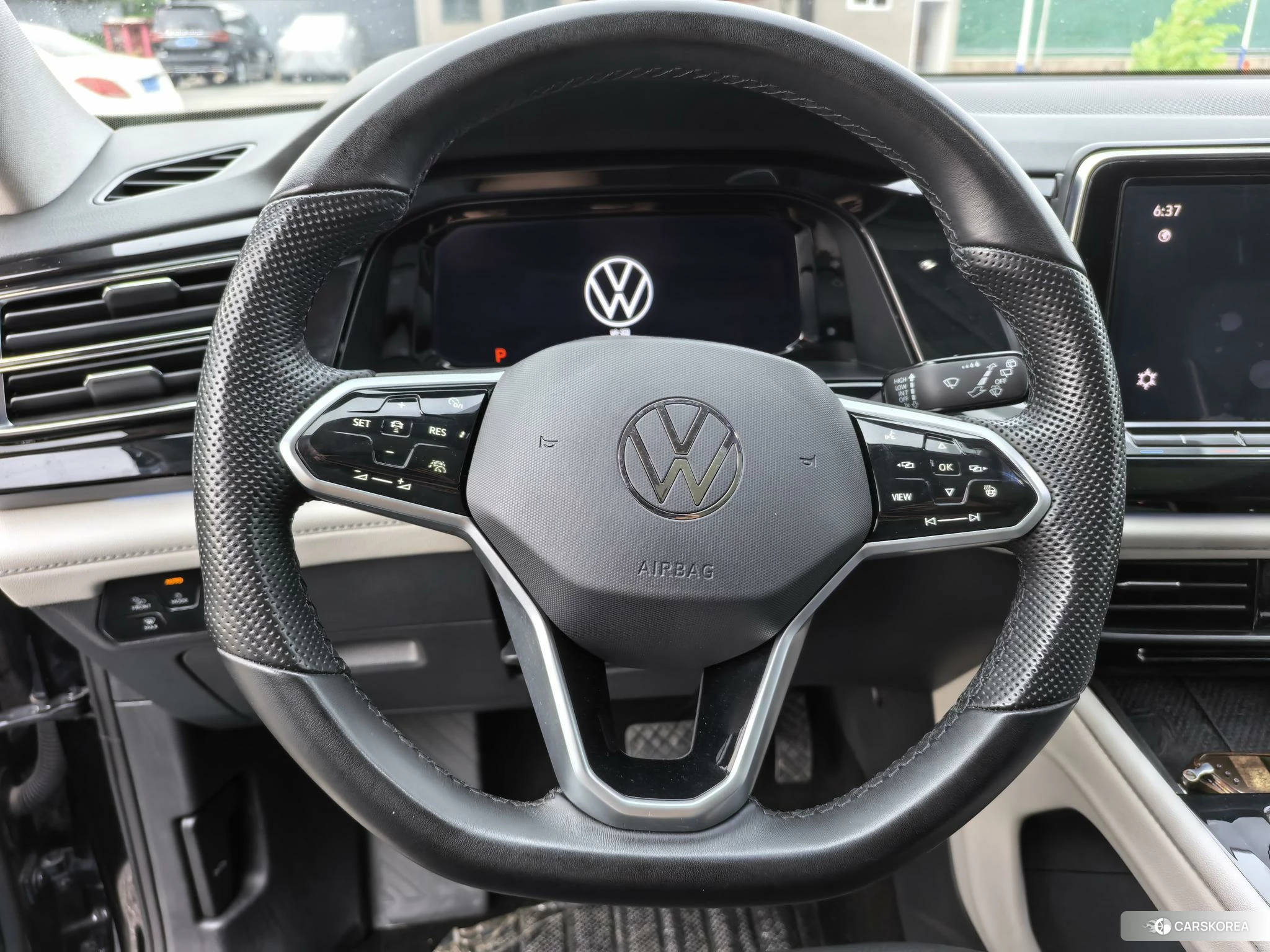Volkswagen Tourang 2021 Черный из Китая, фото 6
