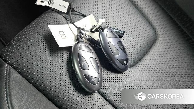 Hyundai The New Avante Hybrid (CN7) 2025 Белый из Кореи, фото 6