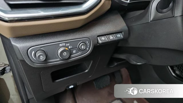 Chevrolet (GM Daewoo) Trailblazer 2020 Коричневый из Кореи, фото 6