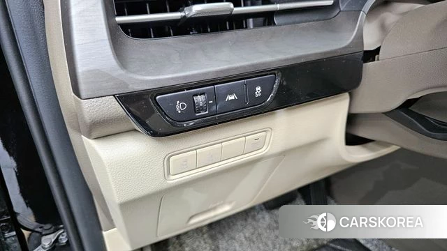 Kia Carnival 4th generation 2021 Черный из Кореи, фото 6
