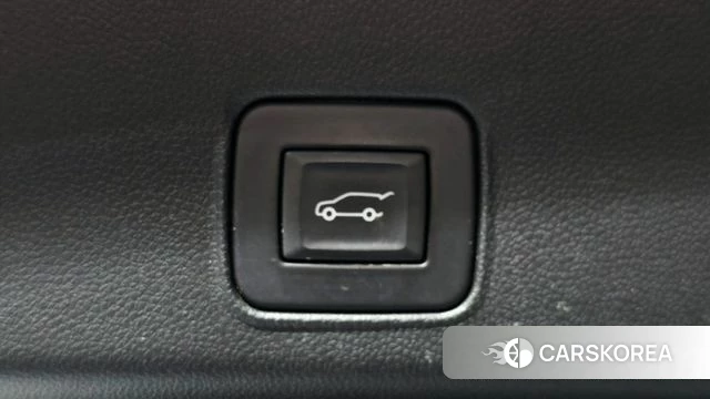 Chevrolet (GM Daewoo) The New Trail Blazer 2023 Белый из Кореи, фото 6