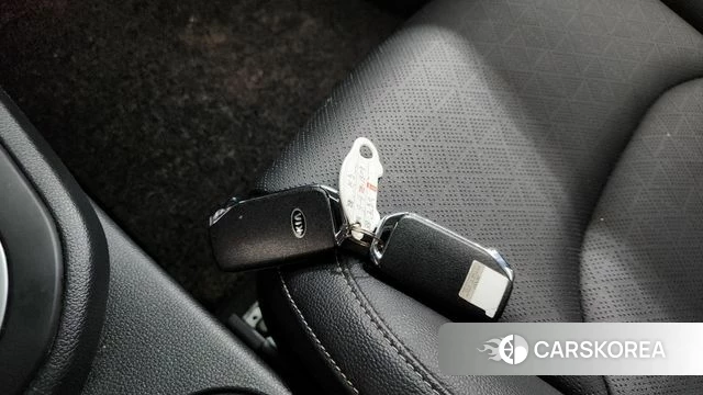 Kia Come New K3 2021 Белый из Кореи, фото 6