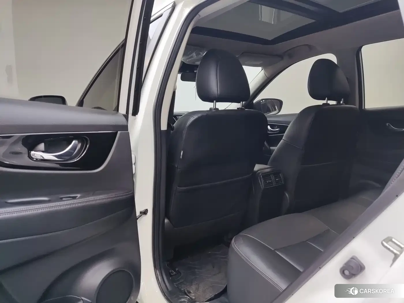 Nissan Qijun 2023 Белый из Китая, фото 6