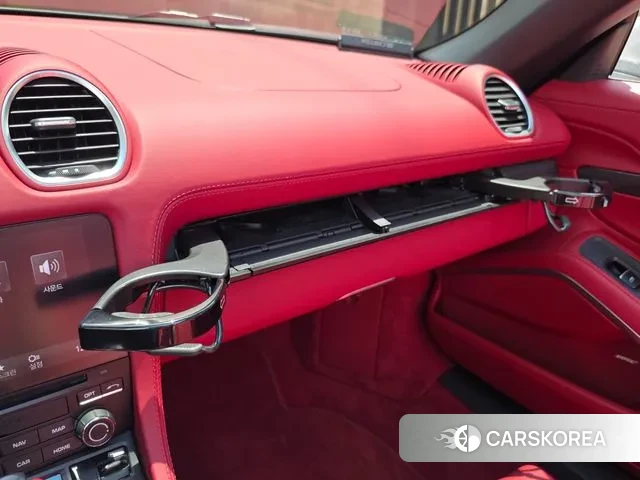 Porsche 718 Boxster 2022 Серый из Кореи, фото 6