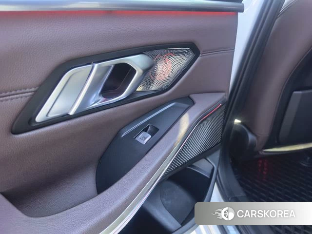 BMW 3 series 2021 Белый из Китая, фото 6