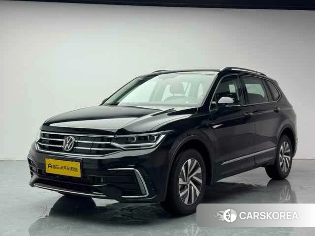 Volkswagen Tiguan L PHEV 2025 Черный из Китая, фото 6