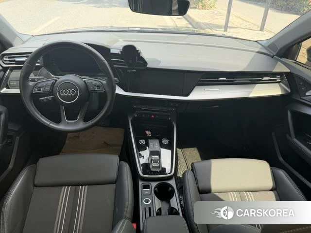 Audi A3 2024 Серебристо-серый из Китая, фото 6