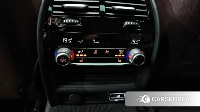 BMW 6 Series GT (G32) 2022 Цвет галактики из Кореи, фото 5