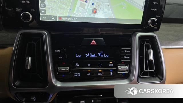 Kia Sorento 4th Generation 2023 Белый из Кореи, фото 6