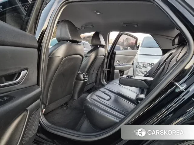 Hyundai Avante (CN7) 2022 Черный из Кореи, фото 6