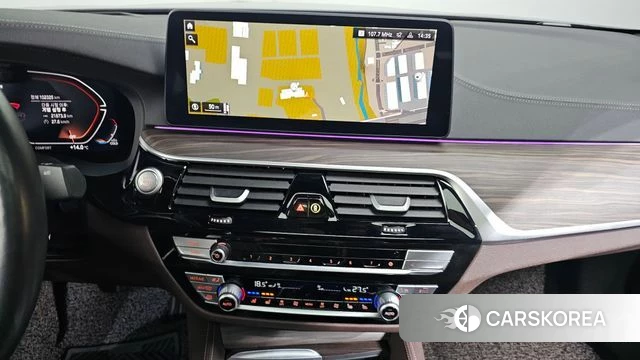 BMW 5 Series (G30) 2020 Серый из Кореи, фото 6