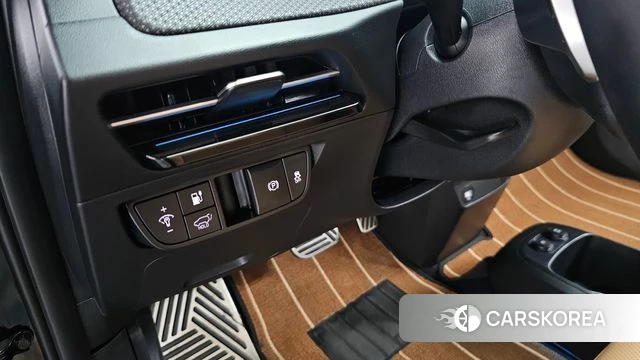 Kia EV6 2023 Черный из Кореи, фото 6