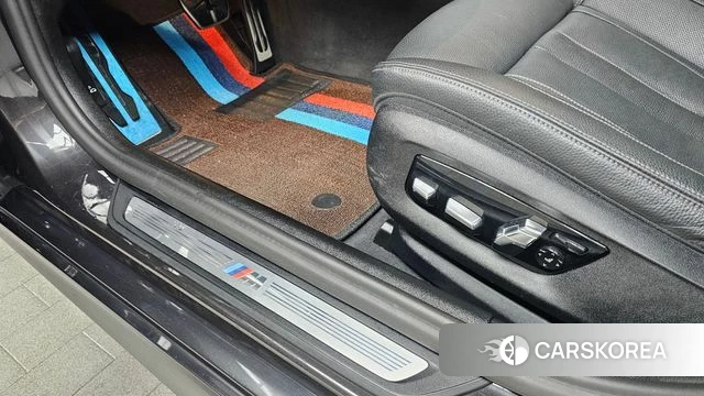 BMW 5 Series (G30) 2023 Серый из Кореи, фото 6