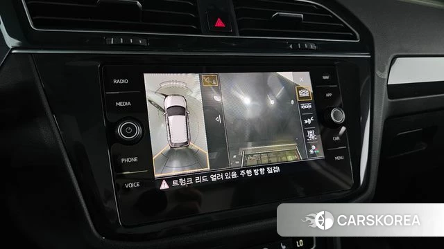 Volkswagen Tiguan second Generation 2019 Белый из Кореи, фото 6