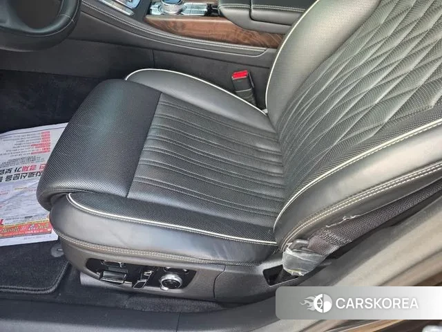 Genesis G90 2019 Черный из Кореи, фото 6