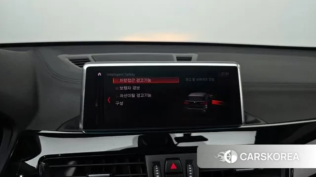 BMW X1 (F48) 2022 Черный из Кореи, фото 6