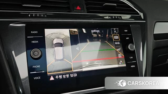Volkswagen Tiguan second Generation 2019 Белый из Кореи, фото 6