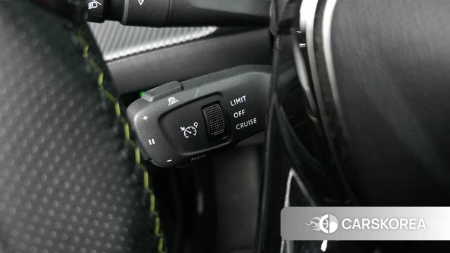 Peugeot e-2008 second generation 2021 Белый из Кореи, фото 6