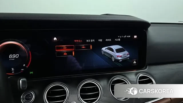 Mercedes-Benz E-Class W213 2022 Черный из Кореи, фото 6