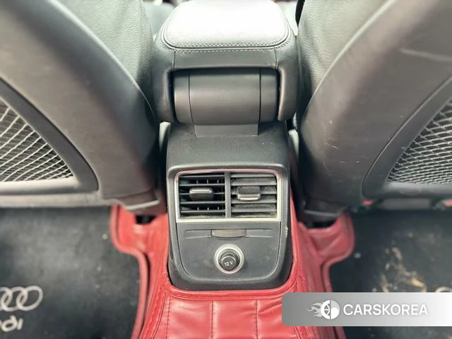 Audi A3 2020 Белый из Китая, фото 6